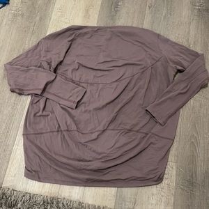 Lululemon Back in Action long sleeve